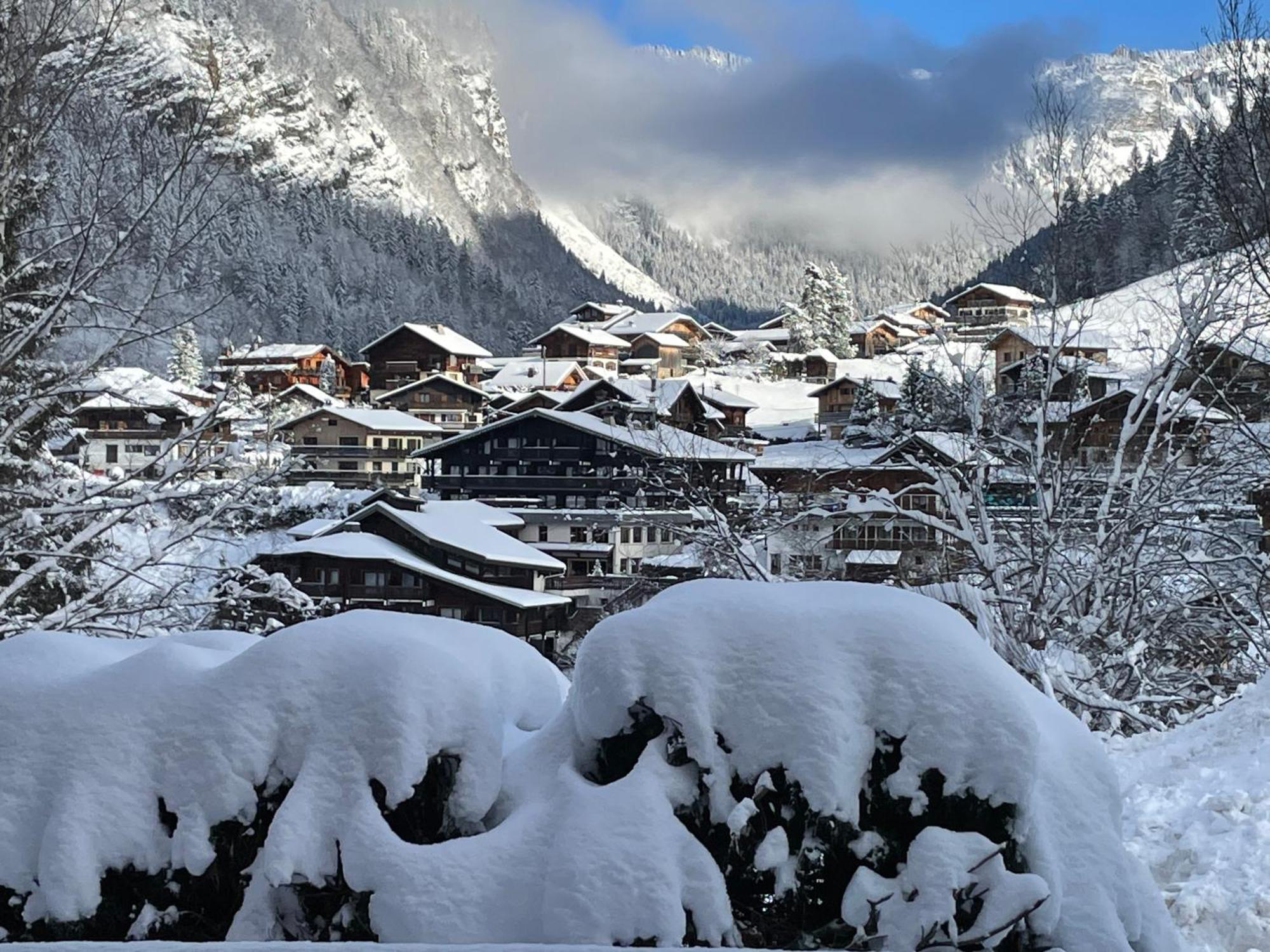 Chalet Yuki Morzine Eksteriør bilde