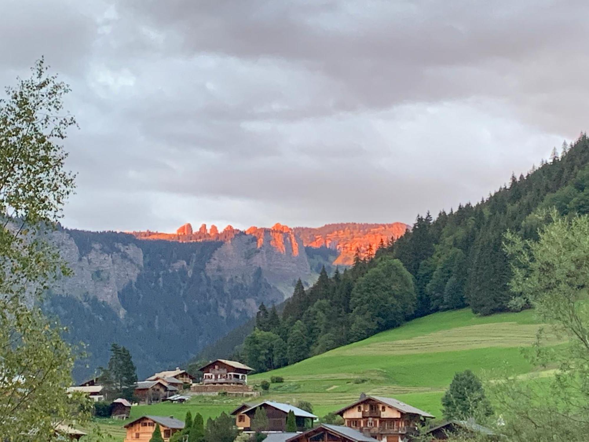 Chalet Yuki Morzine Eksteriør bilde